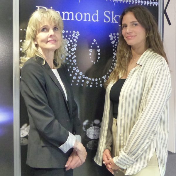 Denise Surchat et Vanessa Chacón Surchat, deux diamantaires solaires !